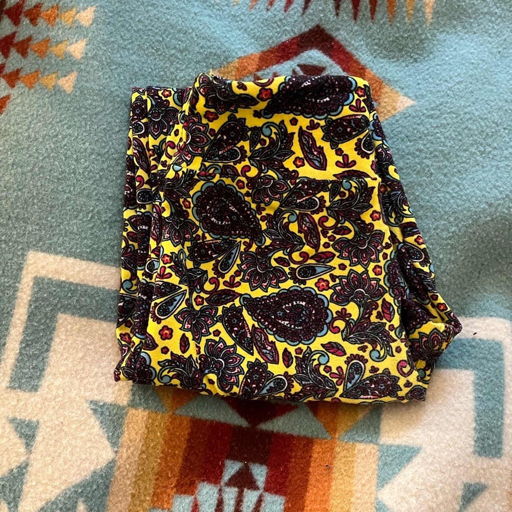 Ularoe leggings, tween size